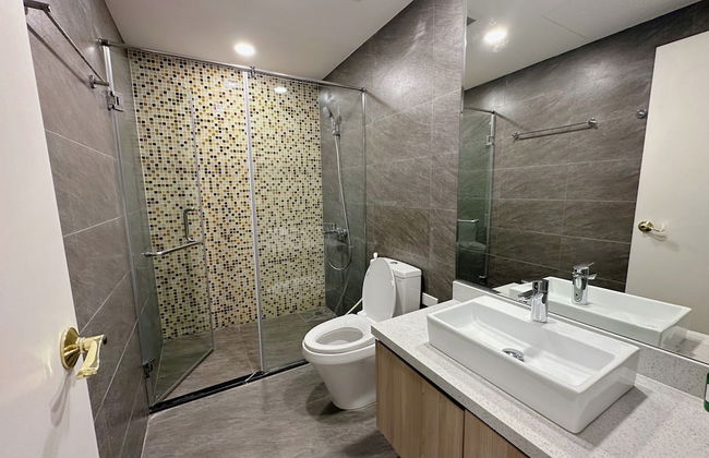 Luxe Paradise Hotel Nguyen Khac Hieu - Photo 69