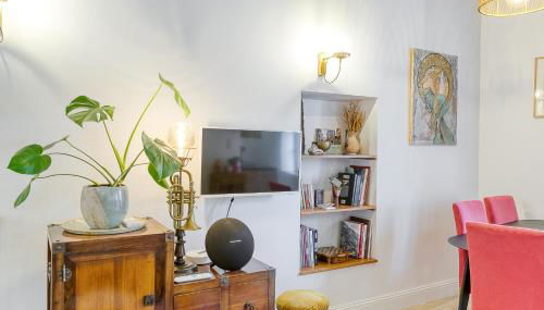 Appartement d'Artiste au cœur des ruelles médiévales - Foto 2