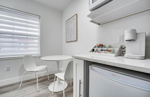 Walk to Main Ave and Soap Lake! Pet-Friendly Studio - Foto 8