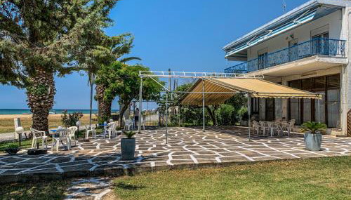 Galinis' Sea Front Studios - Foto 4, Garden