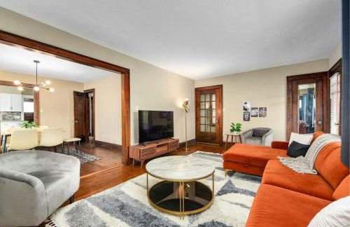 RocknRoll Crib 8 Min Cle Clinic Near Downtown - Foto 22