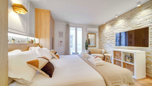 Amazing Historical Parisien Studio Next TO Louvre Area ! - 2 - Foto 2, Habitación