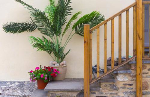 Carines Barns - Tre - Foto 2