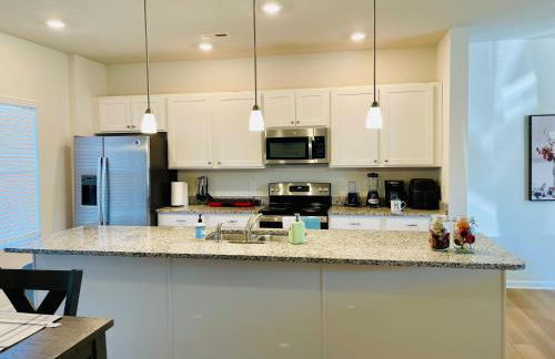 Luxury Living! Peaceful,Comfort and Spacious - Foto 30