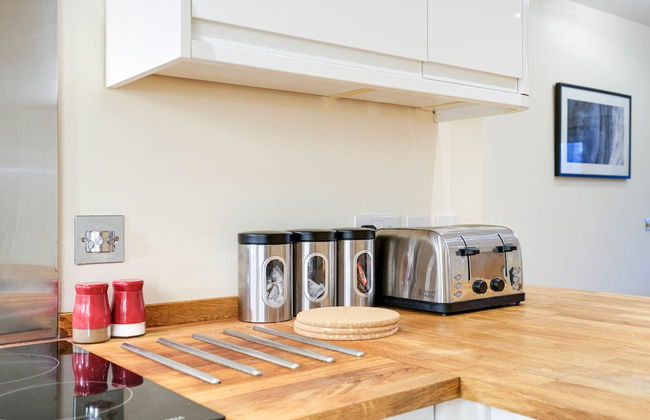 Luxury 3 Bedroom Apartment with Parking - Foto 19