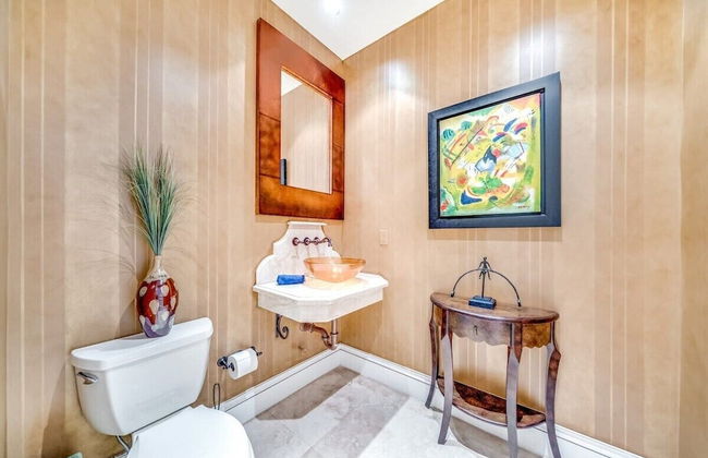 5 Bedroom Luxury Home, Minutes to Las Olas, Shops & Beach - Foto 17