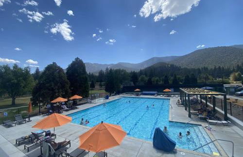 Quail Run Cabin 4,000 Sq.Ft Largest & Most Beautiful House On The Mountain - Foto 47