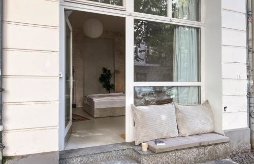 Loft-style design apartment in the heart of Berlin - Photo 30