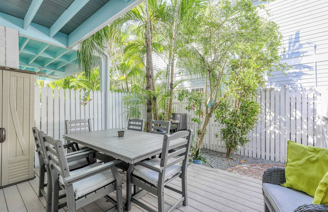 Bahamian Reed by Avantstay Walk to Everything! w/ Community Pool Week Long Stays Only - Foto 23