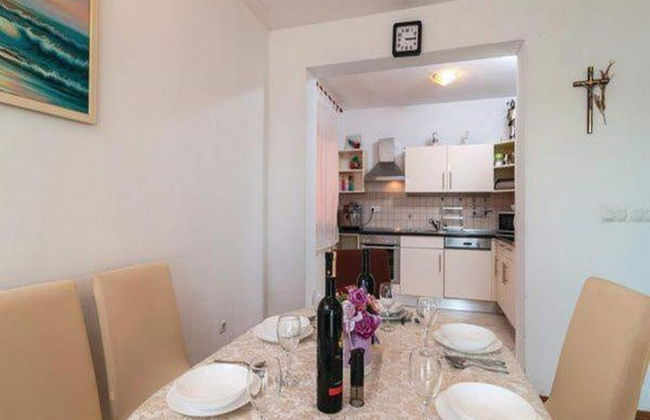Apartment Stipic Omis - Three Bedroom Apartment With Terrace - Foto 15