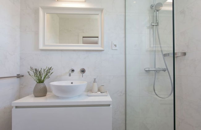 Luxurious Villa With Private Pool and Garden - Foto 15