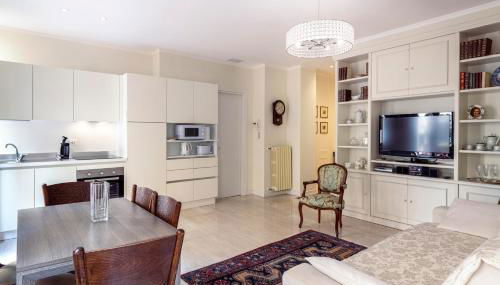 Casa del Teatro appartamento con splendida terrazza di fronte al Teatro Rossini - Foto 1