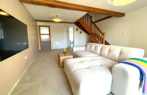 La Touzetterie avec SPA-cour privée - Foto 9