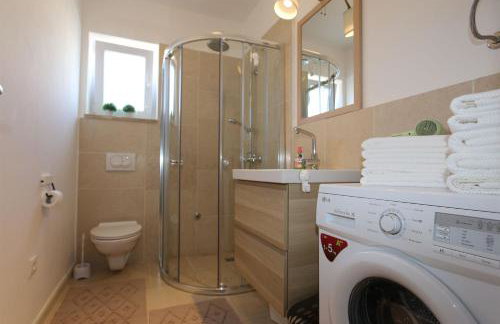 Apartments Baresic - Photo 7