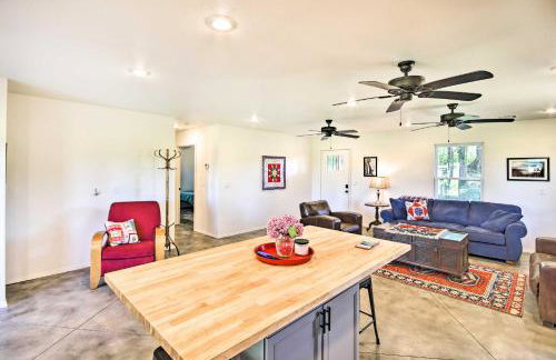 2 Mi to Marinas and Grove Cozy Cabin with Grill - Foto 6