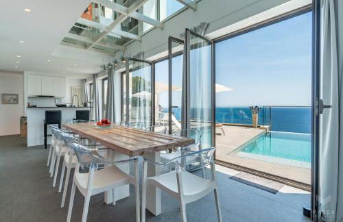 Can Ema, villa moderna con piscina frente al mar - Foto 16