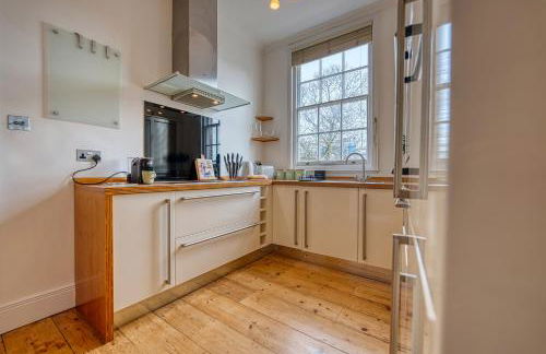 2-Bedroom Stunning, Modern & Spacious Apartment, near Ocean Village, Central Southampton - by Blue Puffin Stays - Photo 31