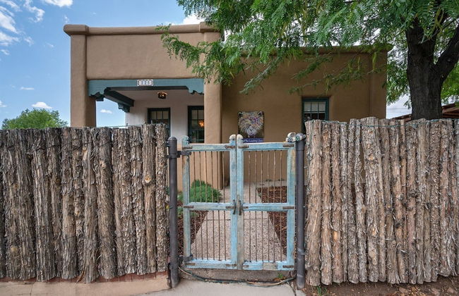 Laughing Llama - Luxury Home Two Blocks From The Plaza - Foto 26