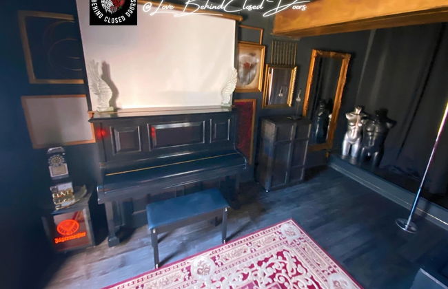 Stay & Play at Lovebehindcloseddoors - Foto 15