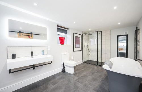 The Pool House - 4 En-suite Bedrooms - Wood Burner - Foto 39