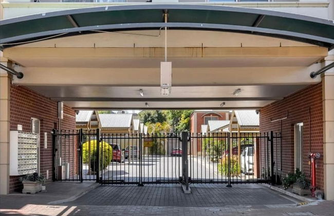 The Grand Apartments North Adelaide Parking - Foto 21