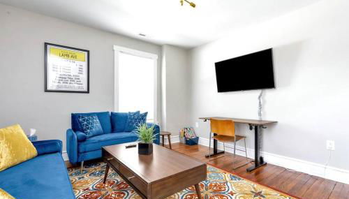 Stay, Play and Pass Go at the Monopoly Penthouse! - Foto 2