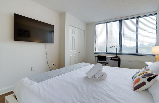 Modern & Charming Apt With Rooftop - Foto 9