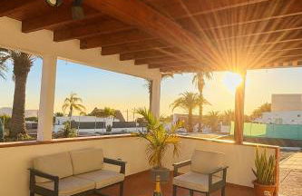 Casa con Terraza Privada, Atardeceres y Barbacoa - Foto 7