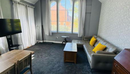 The Chapel - Photo 2