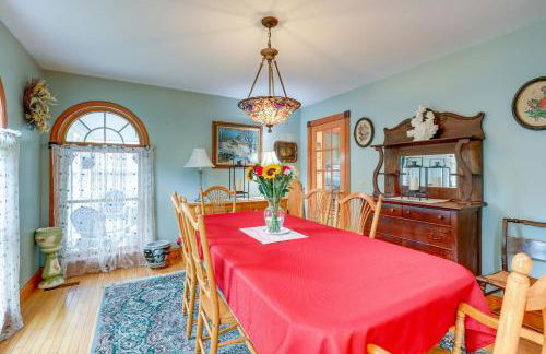 Meriden Village of Plainfield Home with Backyard - Foto 13