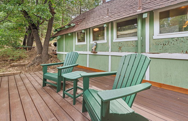 Rest N Relax Inn - Beautiful chalet-style cabin features dramatic forest and slope views! - Foto 34