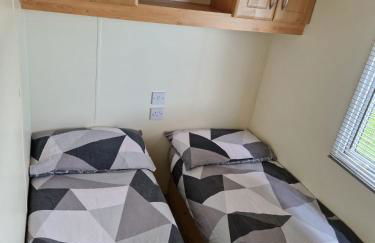 Browns caravan rentals, ingoldmells 4 berth caravan silver beach - Foto 11