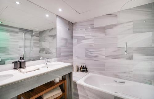 Penthouse With The Best Views! - Photo 39