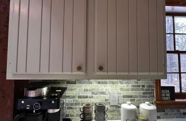 NEW Long Pond Lake View Pet-Friendly Getaway, ME - Foto 24