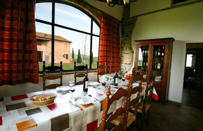 Charming Tuscan Farmhouse - Foto 24