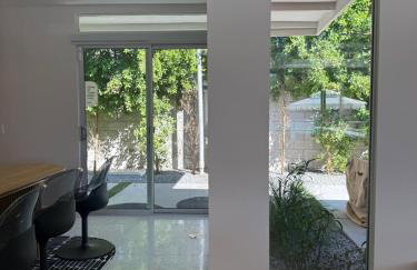 Aerhaus - Mid-Century Oasis - Foto 9