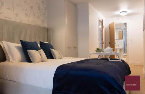 Hook Three Bed Flat Parking - Photo 7