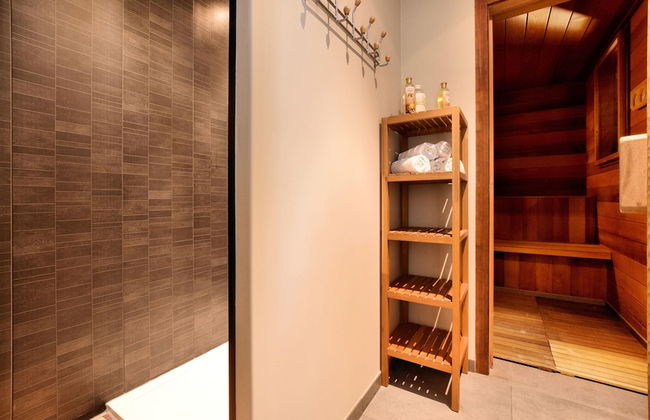 Beautiful, Luxury Home with Sauna, Hot Tub, Private Bathrooms - Foto 21