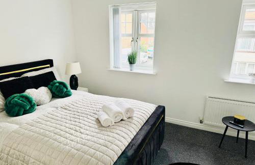 Harmony House 3 Bedroom New Build for Families, Contractors, Black Country Museum Sleeps 6 - Foto 80