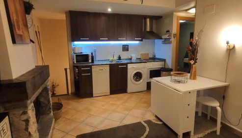 Acogedor apartamento dúplex Sandiniés - Foto 5, stove, dishwasher, pet friendly, storage, toaster, minibar