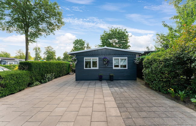 Lovely Wooden Chalet With Garden in Reutum - Photo 34