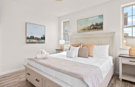 Sleeps 16 2 Homes Ocean Views Shared Pool Gym Near the Beach AvantStay - Foto 39