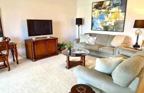 Luxury condo near Wiggins pass beach & park - Foto 28