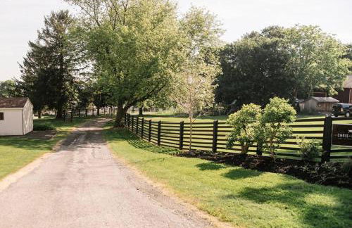 Ode to the '70's creative private home with pool - Foto 33