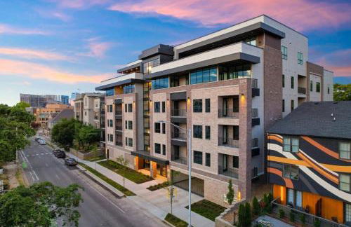 Chic Music Row Condo Rooftop Deck with City View Gym Office and More - Foto 16