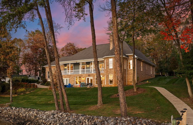 Sunset Pointe by Avantstay Waterfront Beach Fire Pit Sleeps 14 5bdr 4BA - Foto 53