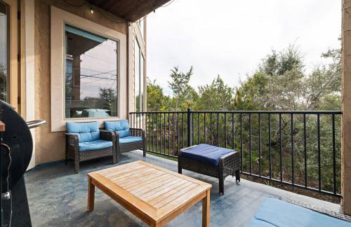 Lake Travis Family Retreat with Theater Game Room and BBQ 7 min from Marina - Foto 53