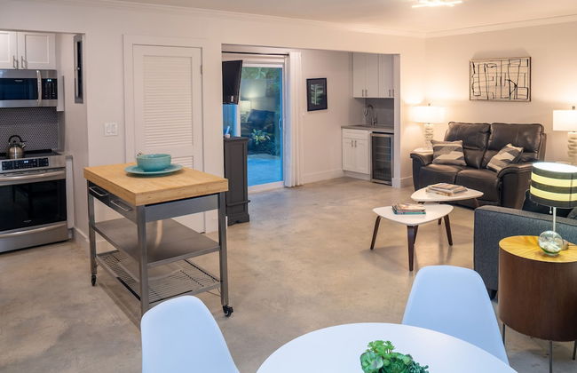 Walk to Wilton Drive - Spacious Quiet Villa 2 HOT TUB - Foto 21