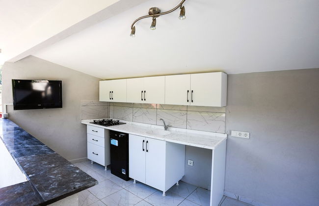 Nora Villa Bungalows - Photo 10