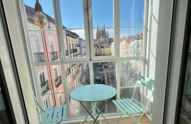 Atuaire Home Preciosa vivienda Vistas a la Catedral Parking Incluido - Foto 10